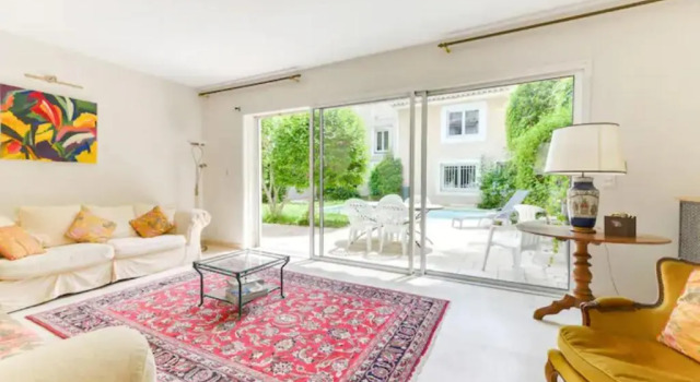 Вилла MAGNIFIQUE VILLA À 10 MINUTES À PIED DU CENTRE-VILLE D'AVIGNON WiFI GRATUIT