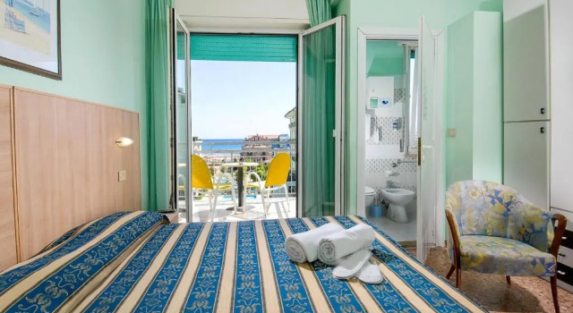 Двухместный номер Standard с балконом Bahamas Residence & Spa