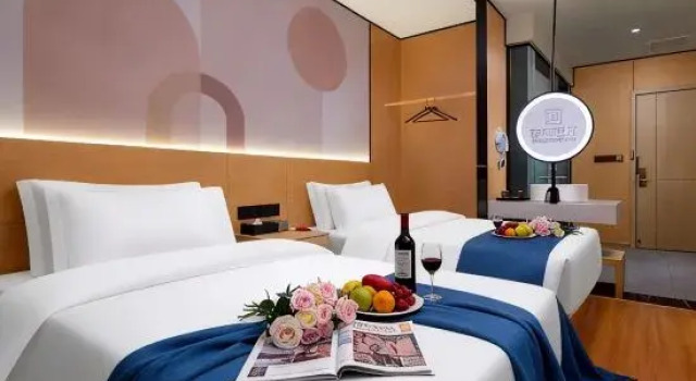 Люкс Poman Hotel