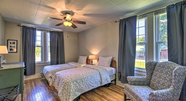 Cozy Damascus Cottage w/ Porch & Trail Access!, Reserva ahora Casa o chalet Damascus Virginia