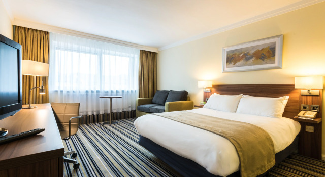 Holiday Inn Warrington, Book Hotel Warrington Cheshire