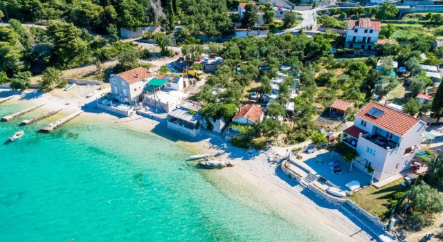 Апартаменты Comfort Apartments Kola's Mill - Comfort One Bedroom Apartment With Terrace and Sea View