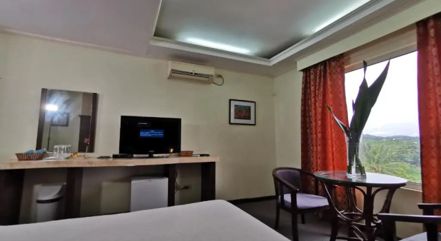 Номер Deluxe Cebu Hilltop Hotel