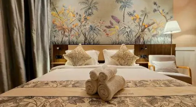 Люкс с 2 комнатами The Palm Suite at Lava Mansion