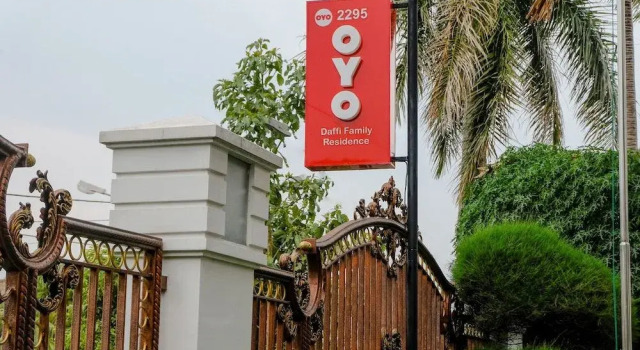 OYO 2295 Daffi Family Residence