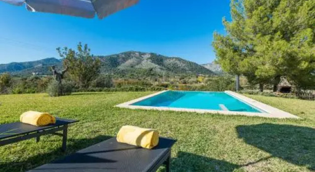Villa VILVAL by Mallorca Villa Selection, Book Villa Selva 