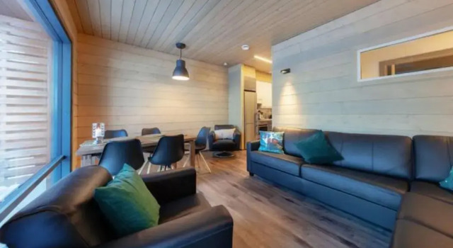 Ellivuori Chalet, Забронировать Шале Отели Састамала с парковкой, Парковка