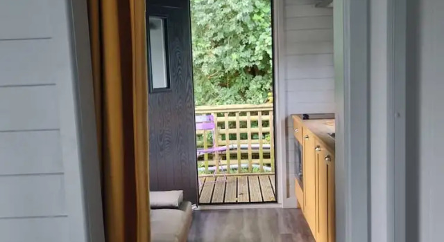 Коттедж Glamping Hut - Riverview 3