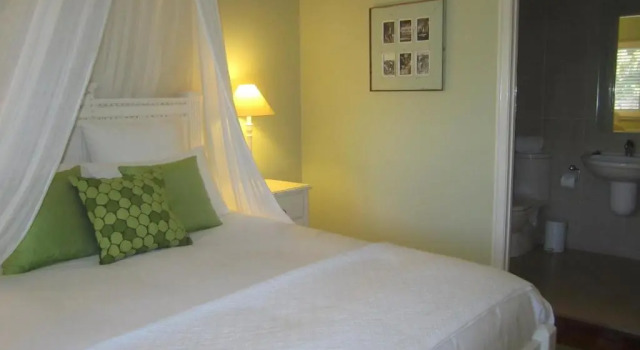 Двухместный номер Standard с видом на сад Plantation House at Whitecliffs Bed and Breakfast