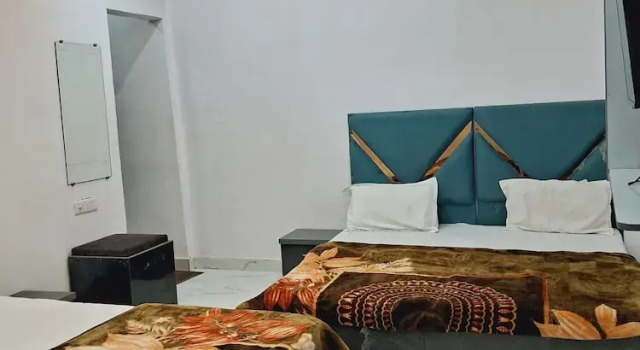 Четырёхместный номер Standard Aditya Home Stay