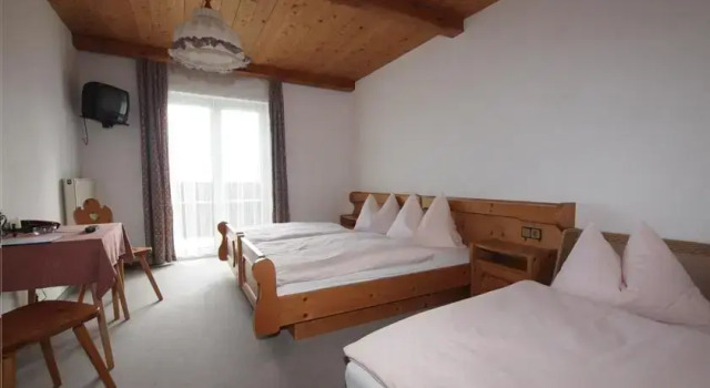 Berggasthof Höllenstein, Boek Hotel Wagrain Salzburger Sportwelt