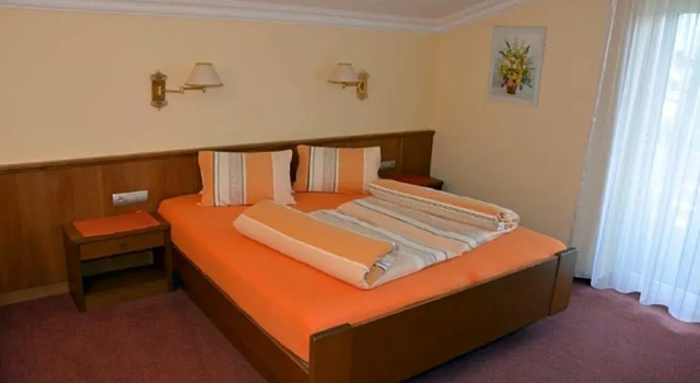 Haus Panorama Pension, Rezerwuj Hotel Hotele w Reith z parkingiem, Parking