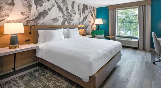 Номер Standard с балконом Hilton Garden Inn St Augustine-Historic District