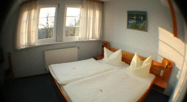 Семейный люкс с 2 комнатами Landgasthof zur krummen Linde