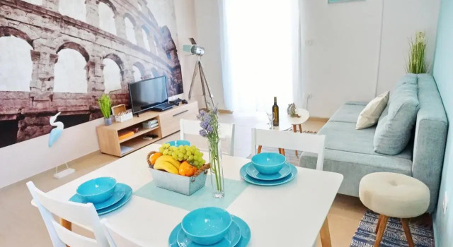 Apartments Epulon, Забронировать Апартаменты/квартира Недорогие отели Пула, рядом с Pula Twin Gates, недорого