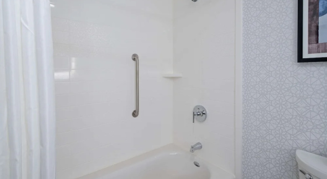 Четырёхместная студия Hampton Inn & Suites Gilroy, Ca