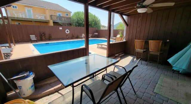 Campeche Triplex Unit A, Varaa Hotelli Hotellit Padre Island uima-altaalla, Uima-allas