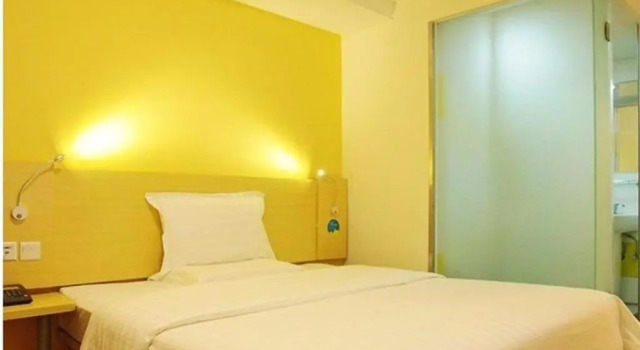 Двухместный номер Standard 7Days Inn Beijing Huairou