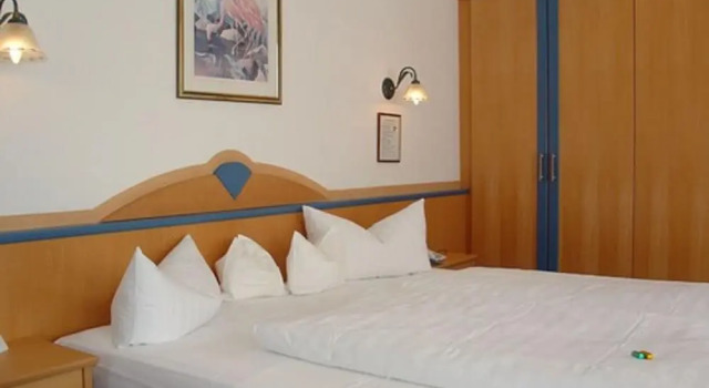 Номер Economy с балконом и с красивым видом из окна Alpenhotel Stefanie
