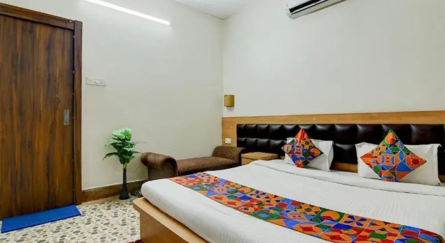 Номер Deluxe FabHotel A2