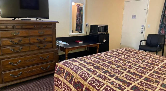 Standard Zimmer Corbin Inn