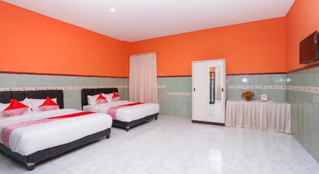 Graha Surya Palace, Réserver Hôtel Sidoarjo 