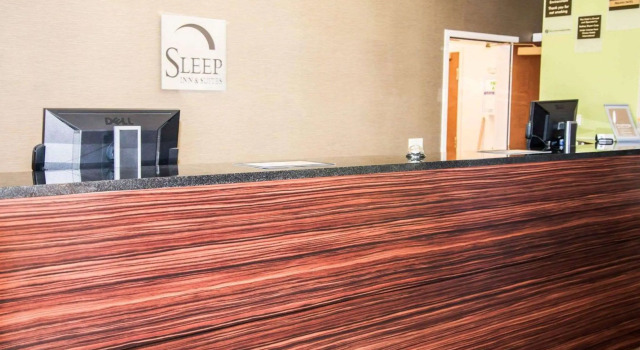 Sleep Inn & Suites Allendale, Rezerwuj Hotel Hotele w Belmont z parkingiem, Parking
