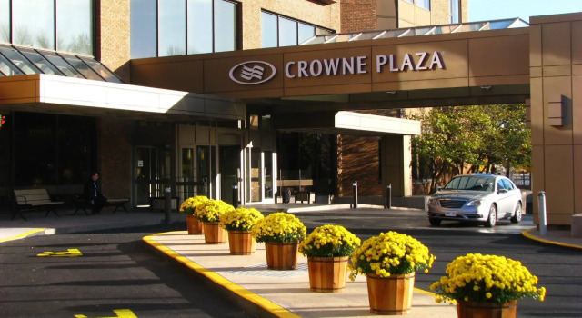 Crowne Plaza Gatineau-Ottawa, Book Hotel Hoteller i Gatineau med pool, Swimmingpool