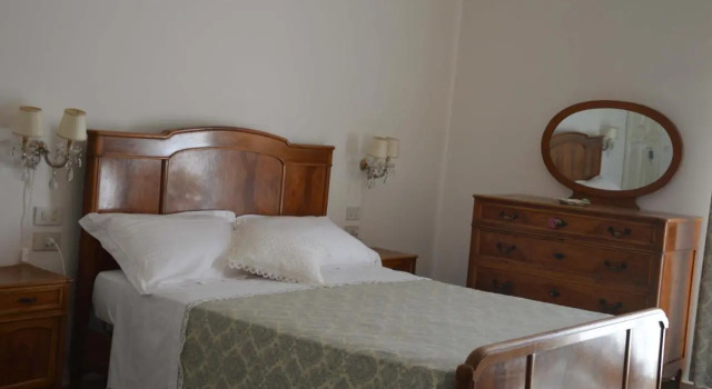 Casa Ciri Bed  Breakfast
