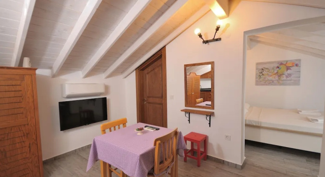 Номер Economy с балконом Brothers Cesme Hotel