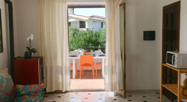 Italianway - La Casa Di Rita, Book Hotel Hotels in Limpiddu with Parking, Parking