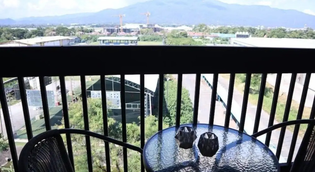 Номер Standard c 1 комнатой с балконом Wellness Chiang Mai Hotel