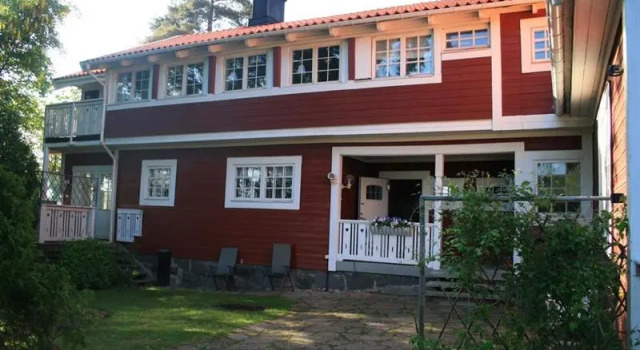 Villa Gräsdalen Rum & Konferens AB, Book Villa Karlstad 