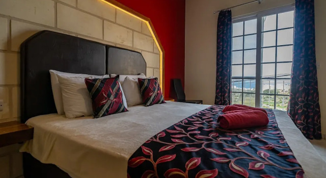 Standard- værelse med altan med havudsigt Il-Logga Boutique Hotel
