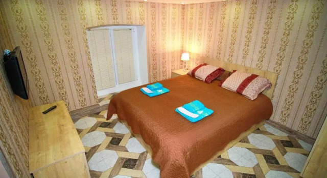 Old Tbilisi Located Appt In 19Th Century House