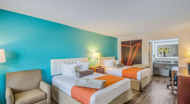 Rodeway Inn Hotel, Book Hotel Bayonet Point Florida Gulf Coast