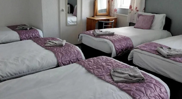 Семейный номер Standard Lucena Hotel