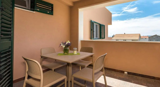 Апартаменты с балконом Villa Rusula