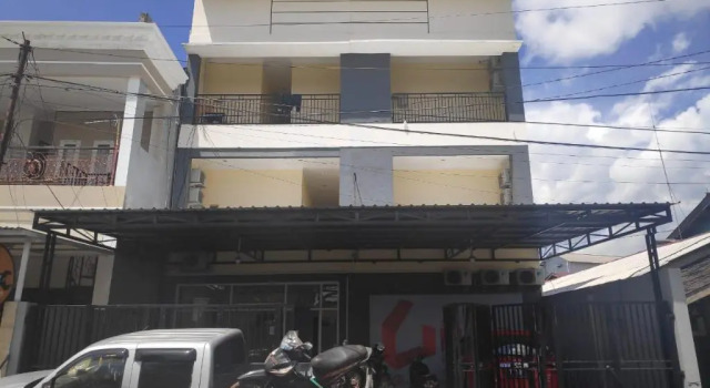 RedDoorz at HSP Guest House Samarinda, Book Hotel Samarinda 