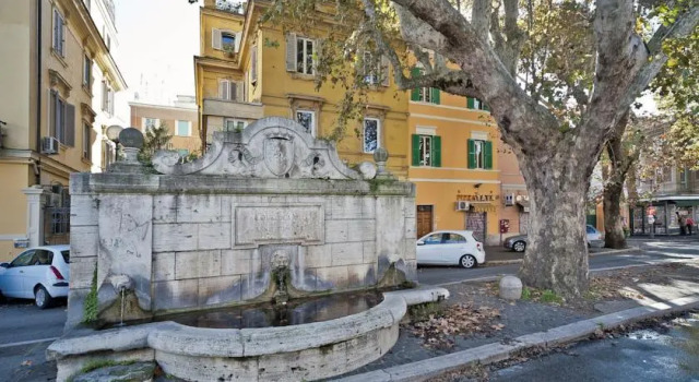 Glorias House In Rome