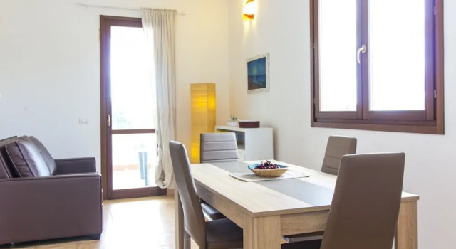 Апартаменты Stella del Coghinas Bright Flat with Terrace
