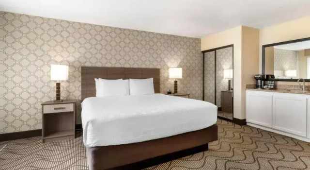 Двухместный номер Standard с балконом Best Western Plus Heritage Inn