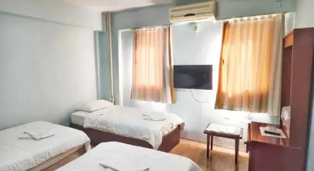 Hotel Three B Marine Sigacik