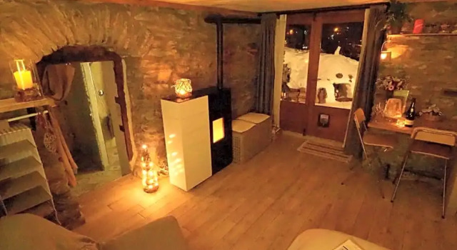 Grange Epiney Bed e Breakfast, Забронировать Отель Ла-Саль Mont Blanc - Italy
