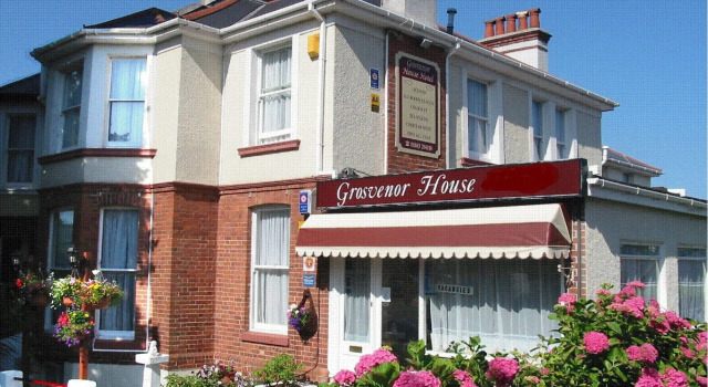 Grosvenor House, Varaa Hotelli Torquay Devon