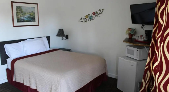 Номер Standard Chalet Motel - Affordable Stay in Central Bend