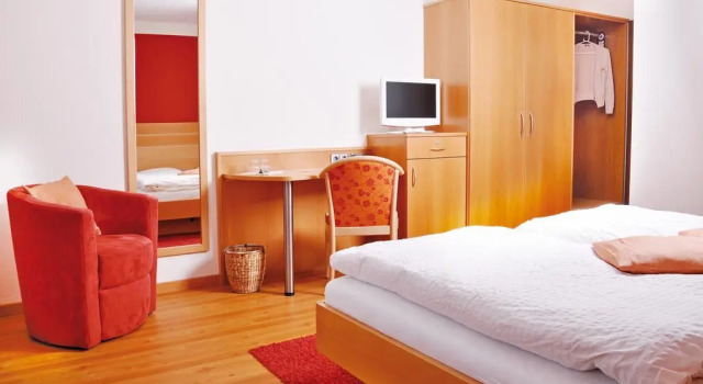 Gartenhotel Feldeck, Reserva ahora Hotel Hoteles en Baden-Wurtemberg con piscina, Piscina