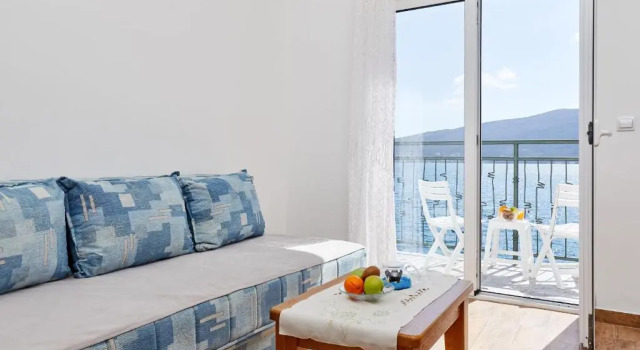 Rosic Apartments Baosici, Buchen Sie Ferienwohnung Baošići 