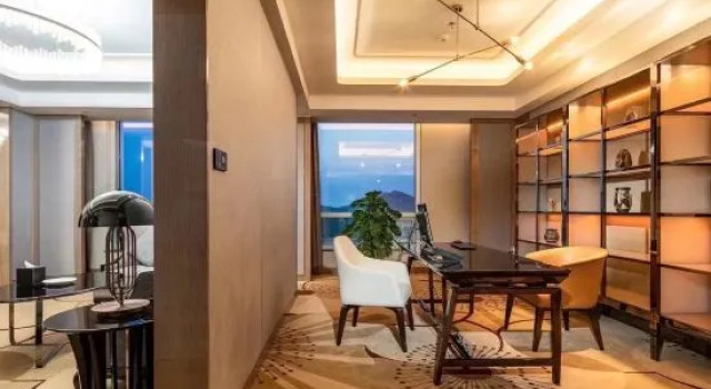Люкс Ambassador Yaoda International Hotel Taizhou