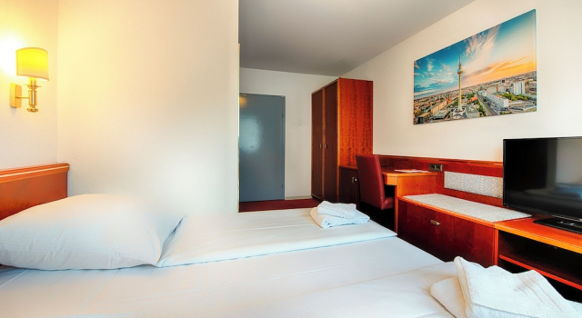 Двухместный номер Standard Hotel B1 & Hotel B1 Tourist